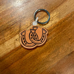 Lucky horseshoes keychain