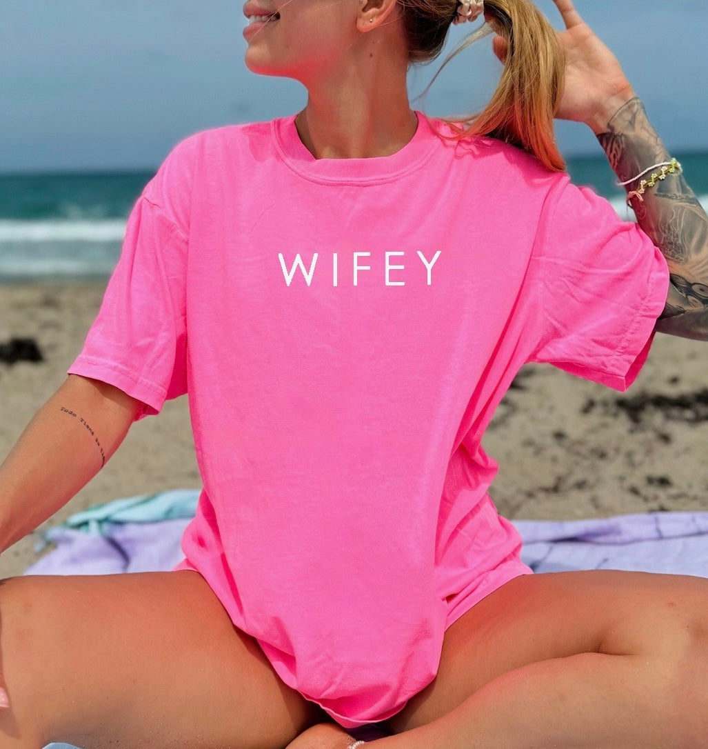 Wifey • comfort colors