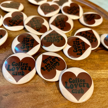 Coffee Lovers club button • cream