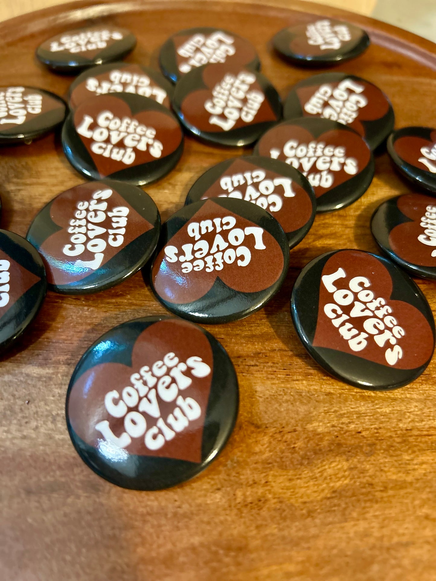 Coffee Lovers club button • black