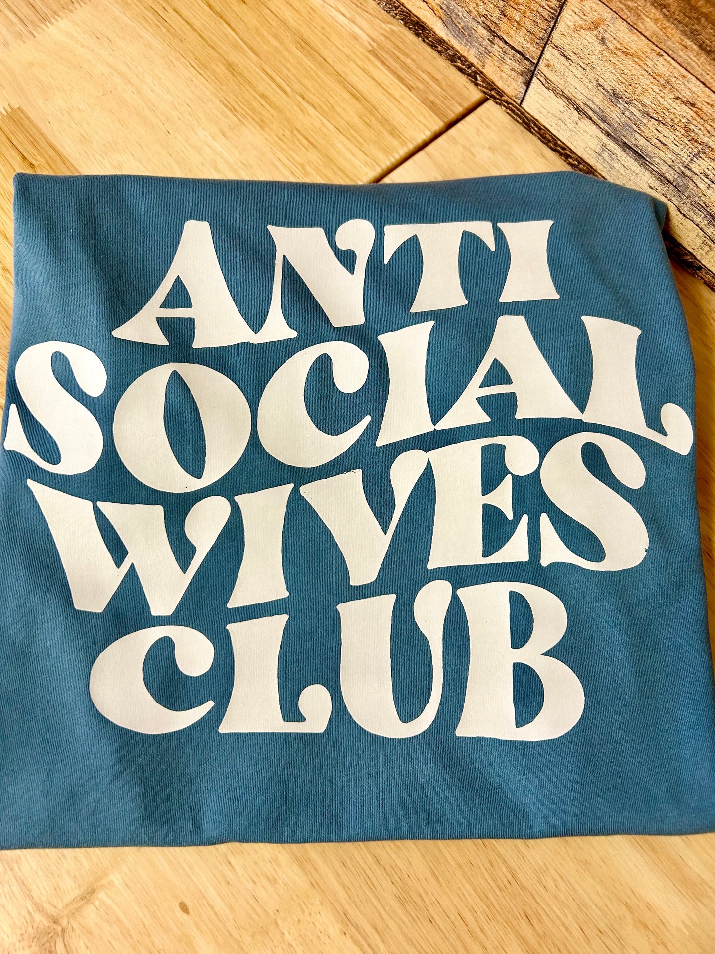 IMPERFECT- Anti social wives club*