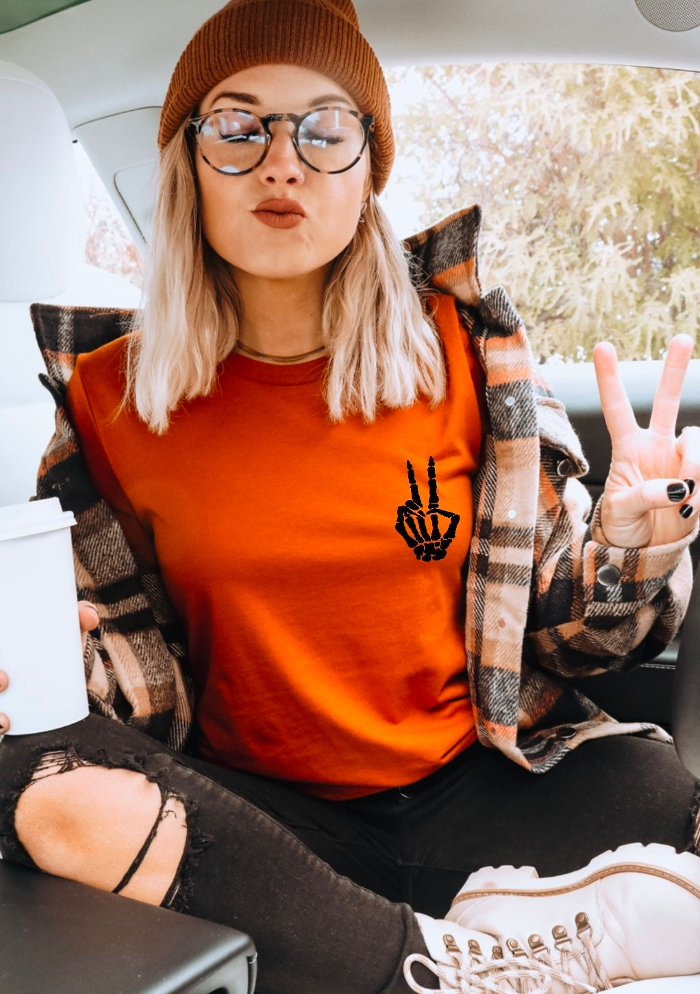 Skeleton peace