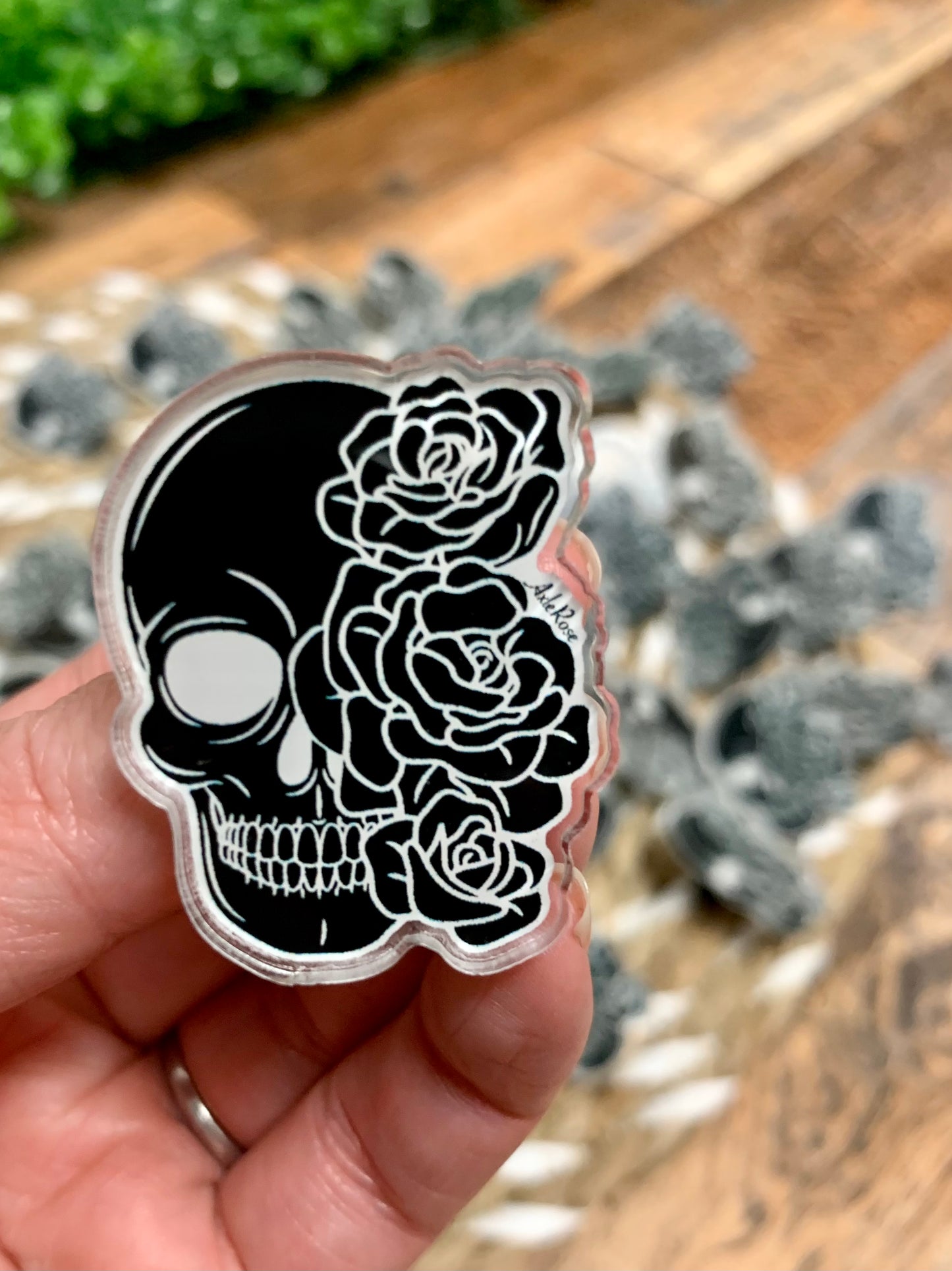 A|R Skull Pin