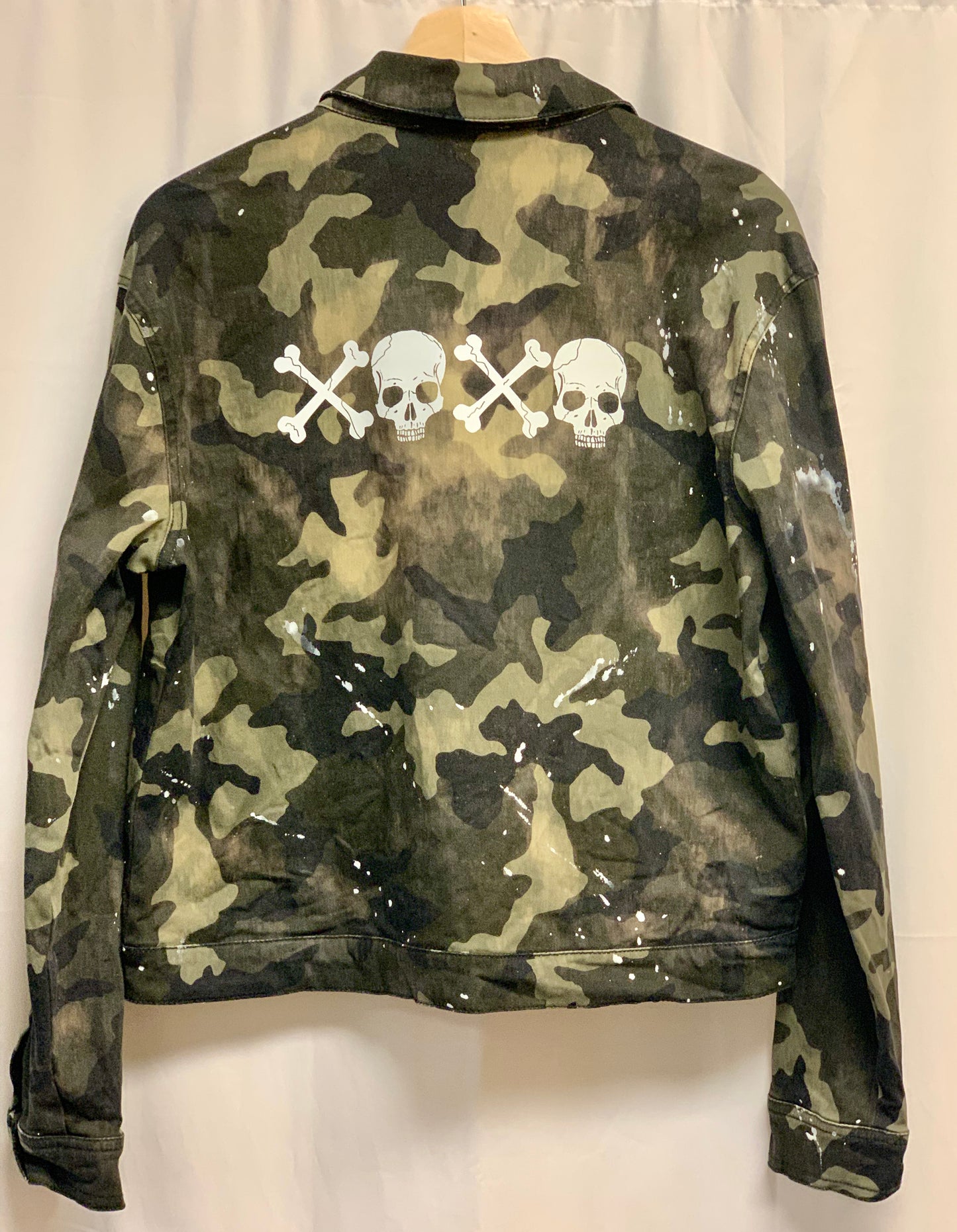 Skull and Bones Jacket • XXL